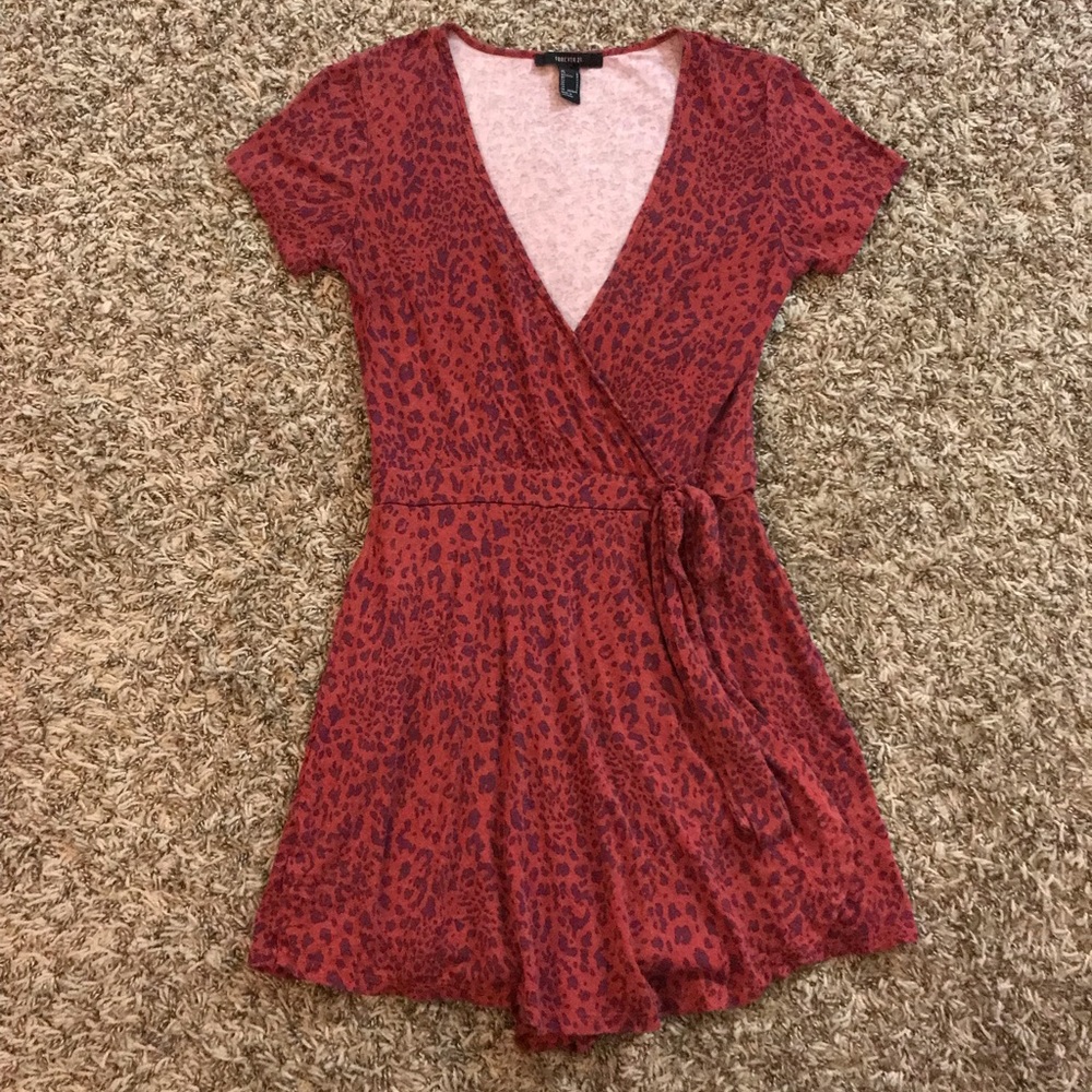 Forever 21 red leopard print romper